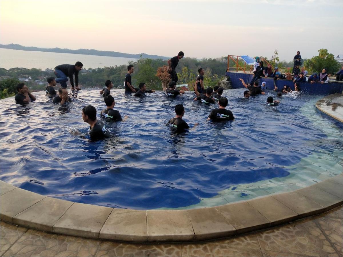 Bukit Kenari Hotel & Restaurant Parepare エクステリア 写真